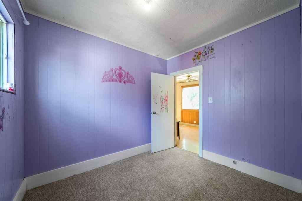 MLS® A2241404 - 4945 52 Street  in Sedgewick Sedgewick, Residential