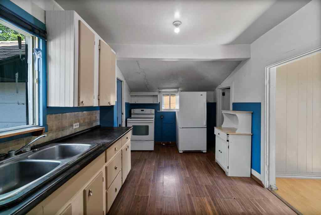 MLS® A2241404 - 4945 52 Street  in Sedgewick Sedgewick, Residential
