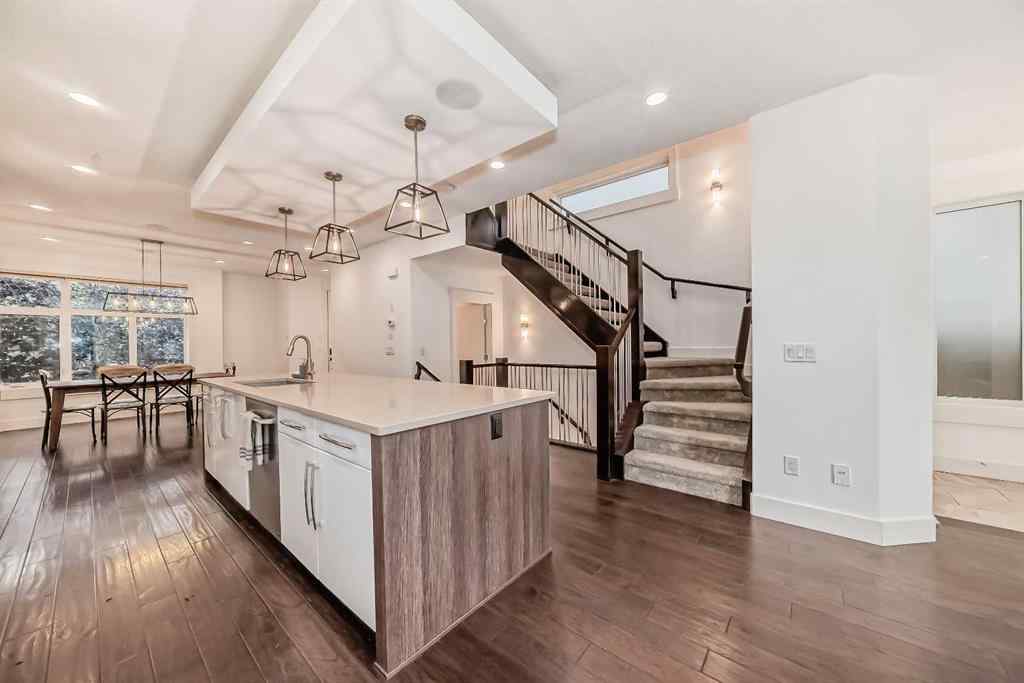 MLS® A2241413 - 236 25 Avenue NW in Tuxedo Park Calgary, Residential