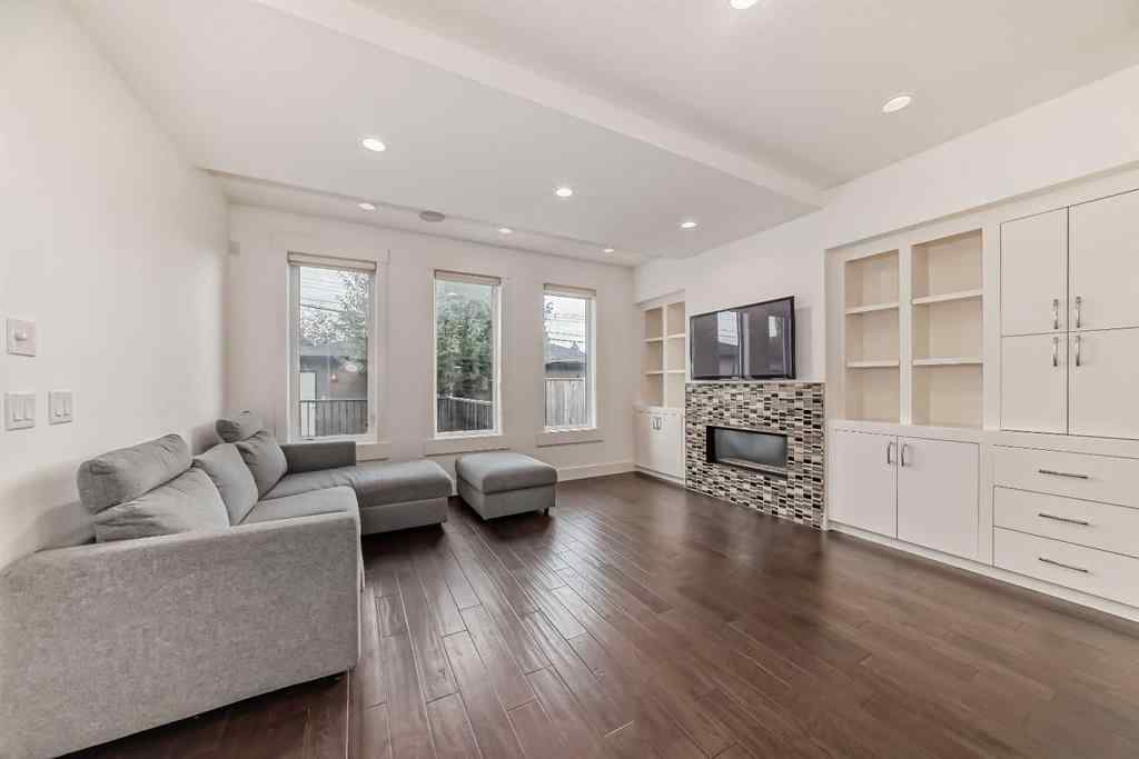 MLS® A2241413 - 236 25 Avenue NW in Tuxedo Park Calgary, Residential