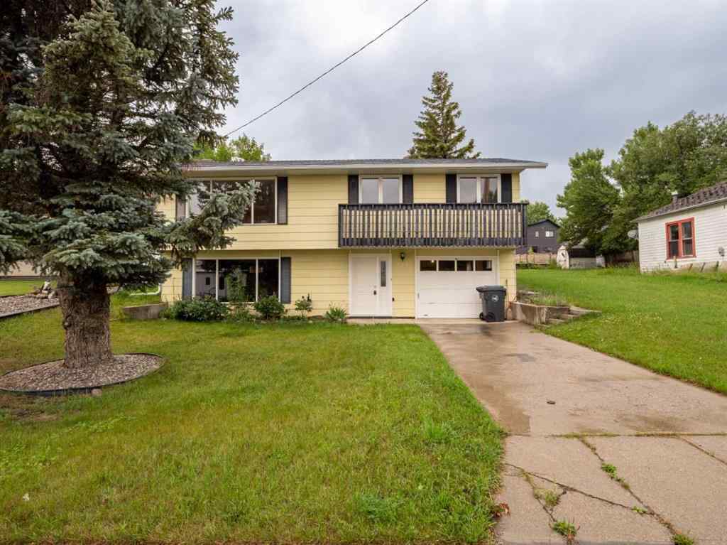 MLS® A2241418 - 724 Florence Street  in NONE Pincher Creek, Residential