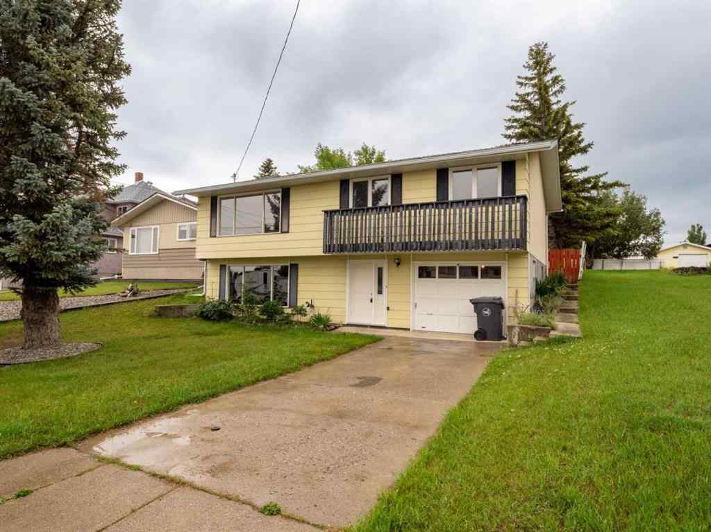 MLS® A2241418 - 724 Florence Street  in NONE Pincher Creek, Residential