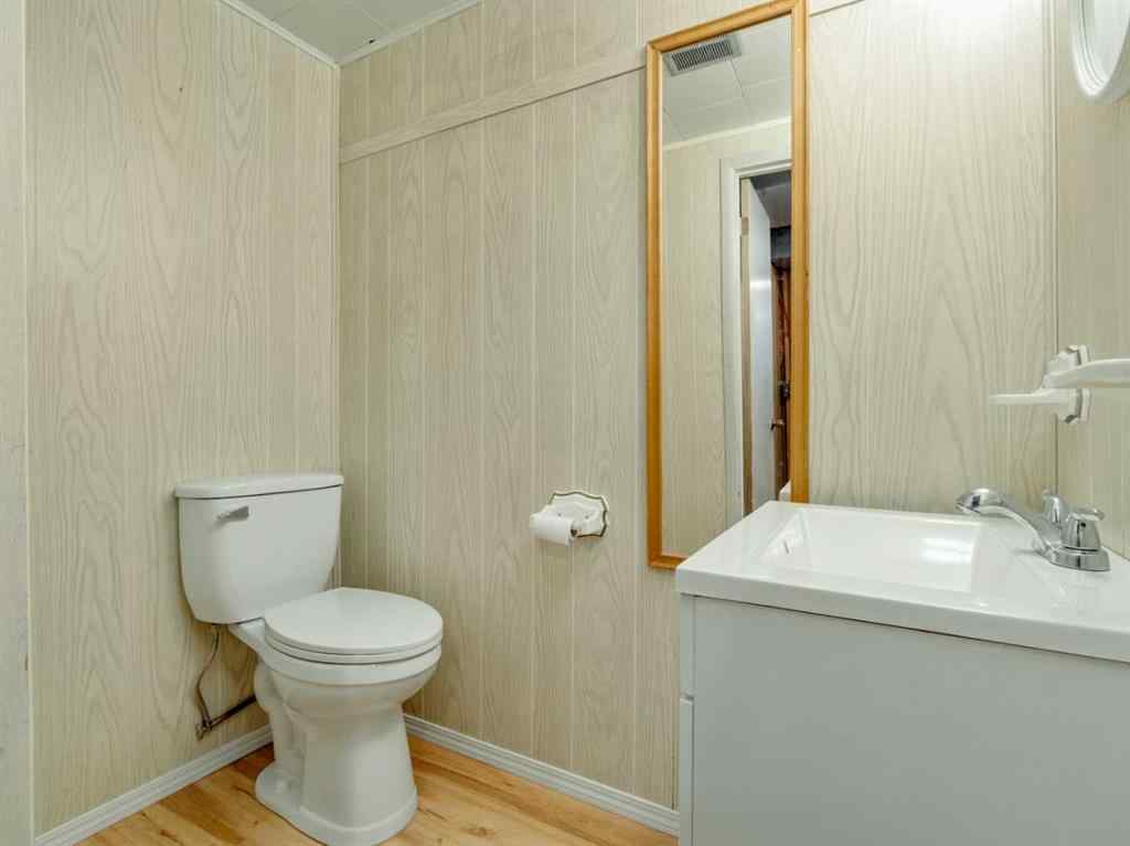 MLS® A2241418 - 724 Florence Street  in NONE Pincher Creek, Residential
