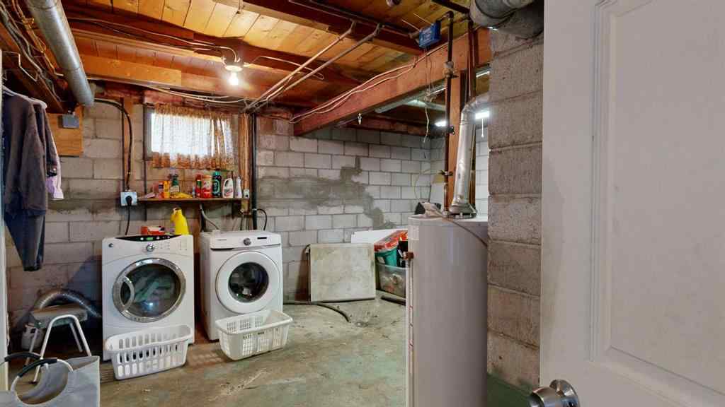 MLS® A2241425 - 4504 49 Ave   in Central Stettler, Residential