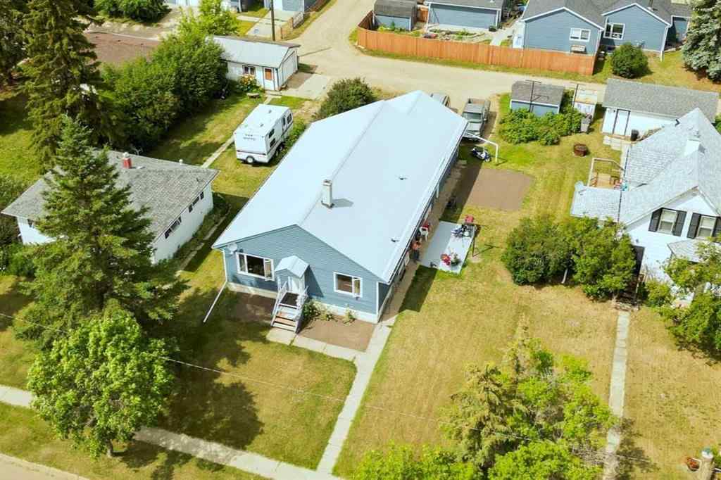 MLS® A2241425 - 4504 49 Ave   in Central Stettler, Residential