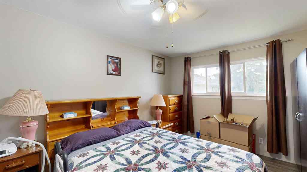 MLS® A2241425 - 4504 49 Ave   in Central Stettler, Residential