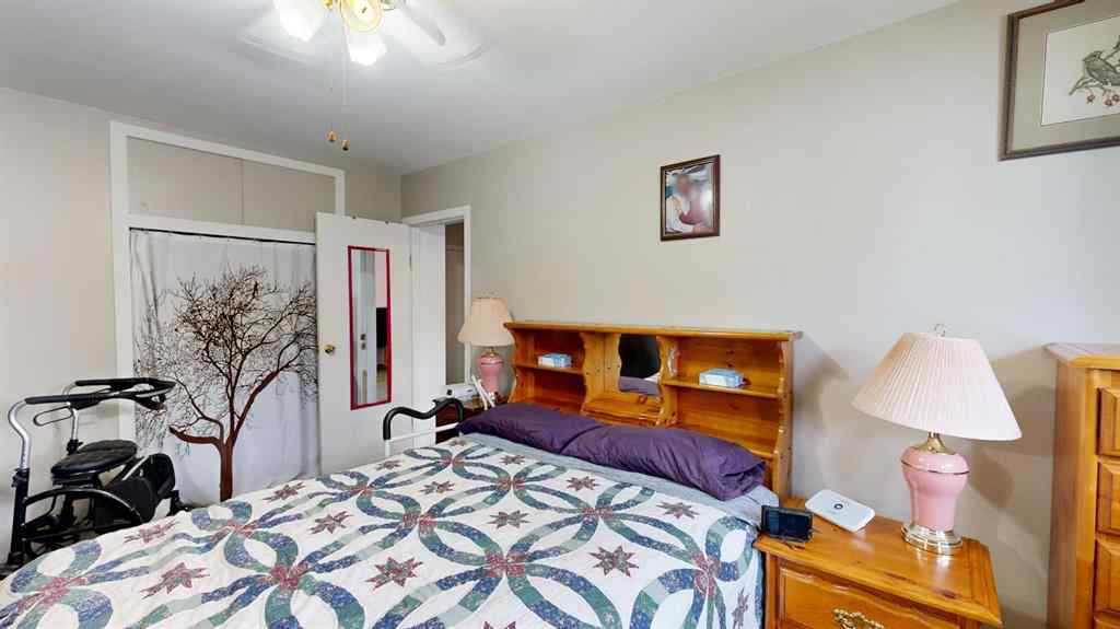 MLS® A2241425 - 4504 49 Ave   in Central Stettler, Residential