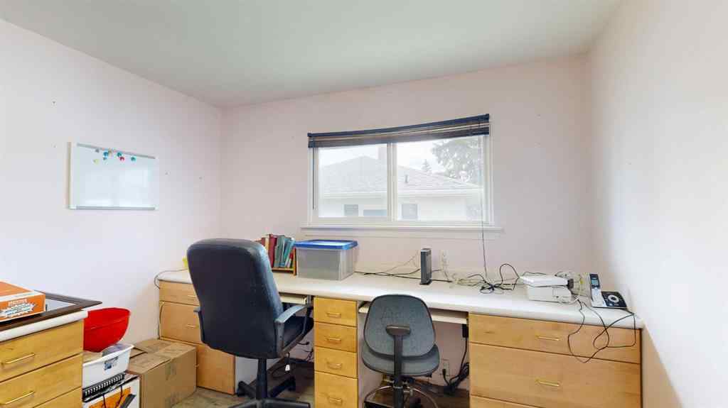 MLS® A2241425 - 4504 49 Ave   in Central Stettler, Residential