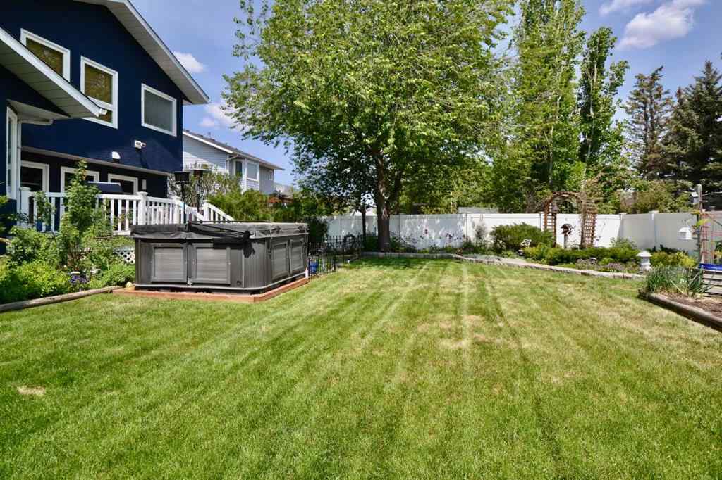 MLS® A2241431 - 36 Chinook Crescent  in NONE Beiseker, Residential