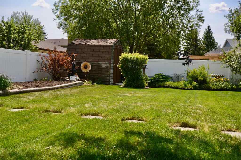 MLS® A2241431 - 36 Chinook Crescent  in NONE Beiseker, Residential