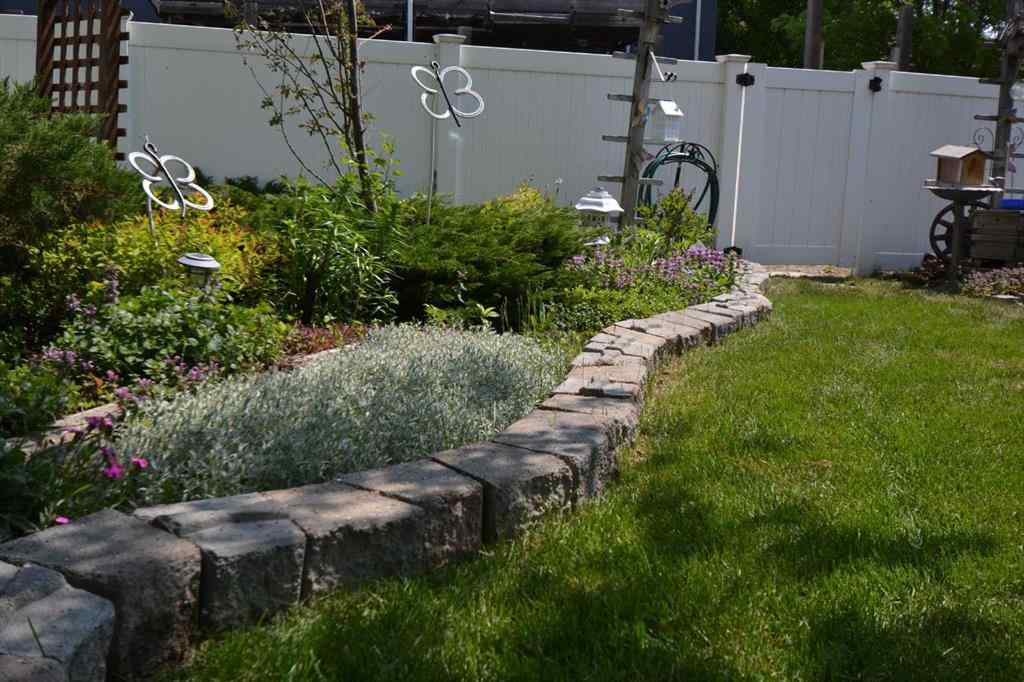 MLS® A2241431 - 36 Chinook Crescent  in NONE Beiseker, Residential