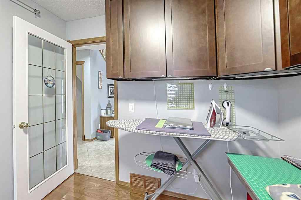 MLS® A2241431 - 36 Chinook Crescent  in NONE Beiseker, Residential