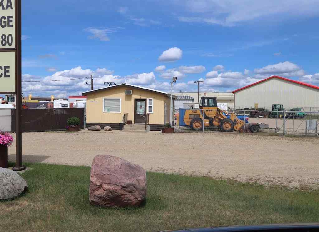 MLS® A2241435 - 6402 42 Avenue  in Southwest Industrial Park Ponoka, Commercial