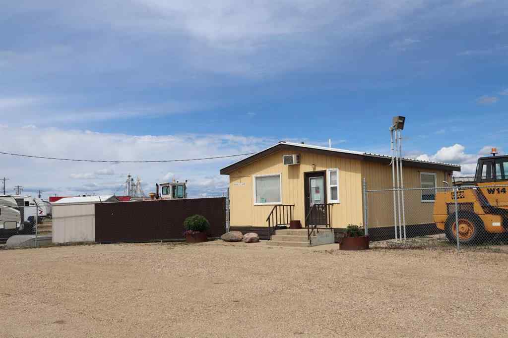 MLS® A2241435 - 6402 42 Avenue  in Southwest Industrial Park Ponoka, Commercial