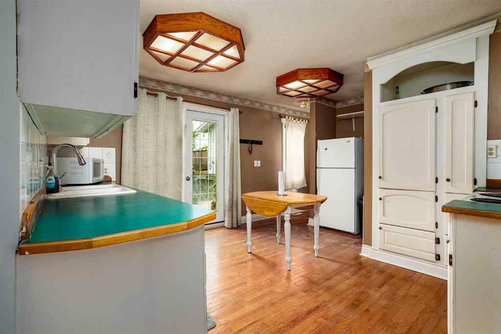 MLS® A2241446 - 14 1st Avenue S in Hay Lakes Hay Lakes, Residential