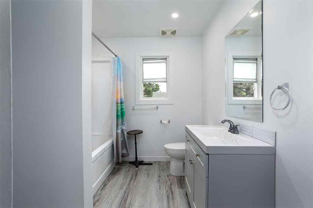 MLS® A2241446 - 14 1st Avenue S in Hay Lakes Hay Lakes, Residential