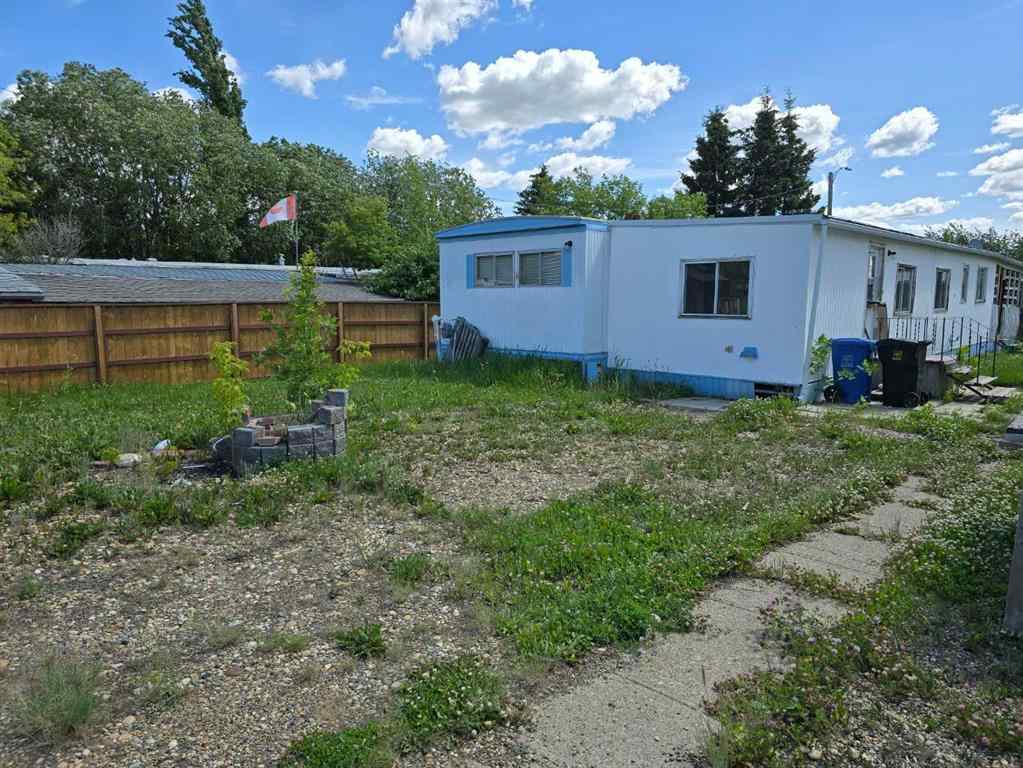 MLS® A2241451 - 25 Huston Drive   in NONE Grimshaw, Residential