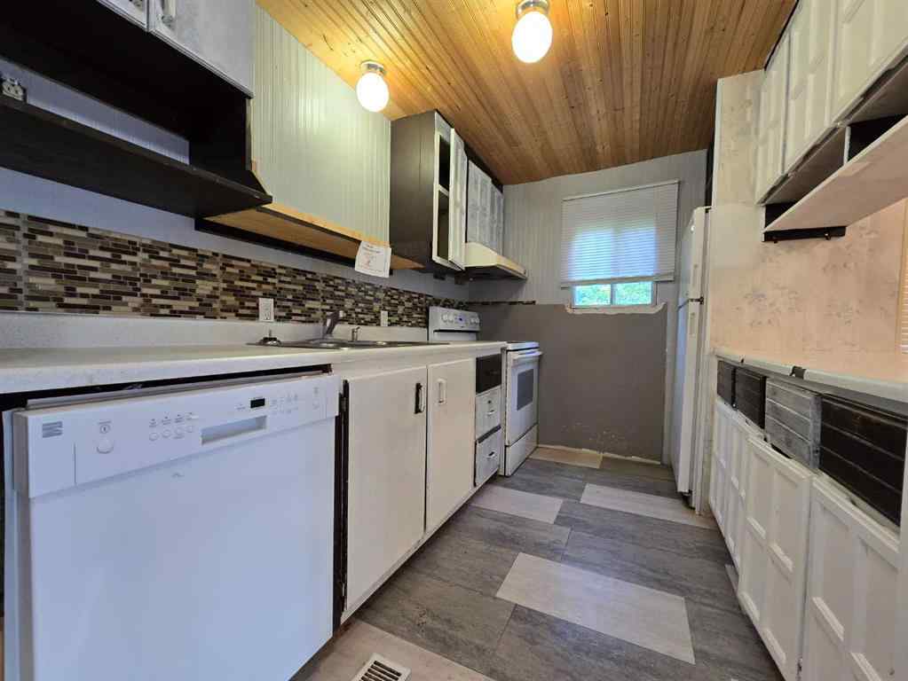 MLS® A2241451 - 25 Huston Drive   in NONE Grimshaw, Residential