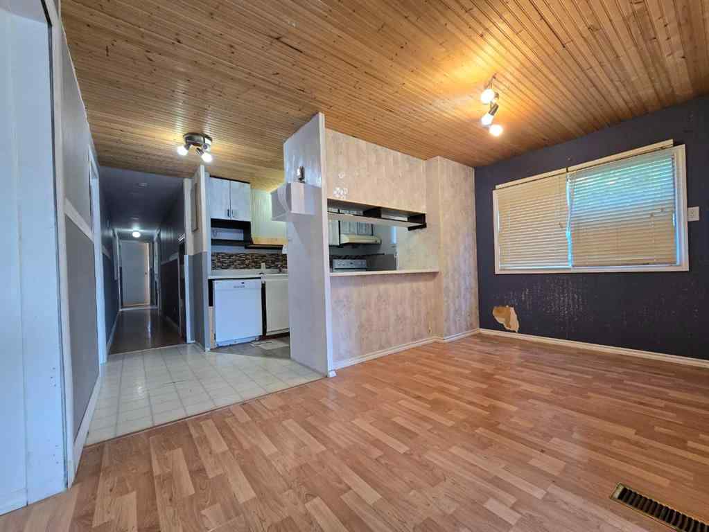 MLS® A2241451 - 25 Huston Drive   in NONE Grimshaw, Residential