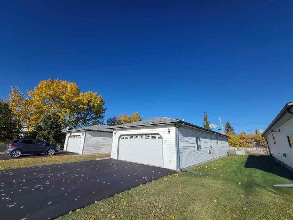MLS® A2241468 - Unit #3 4701 51 Street  in NONE Grimshaw, Residential