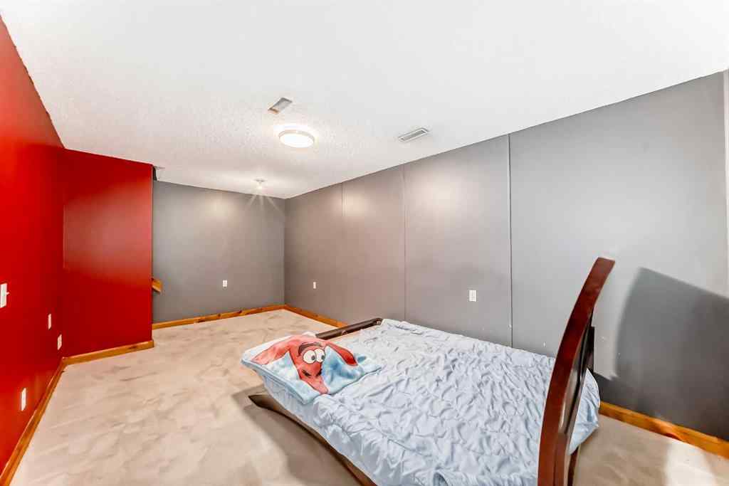 MLS® A2241478 - 5625 Templehill Road NE in Temple Calgary, Residential