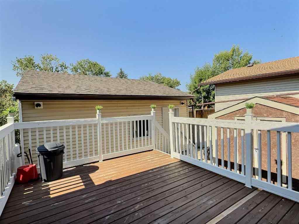 MLS® A2241478 - 5625 Templehill Road NE in Temple Calgary, Residential