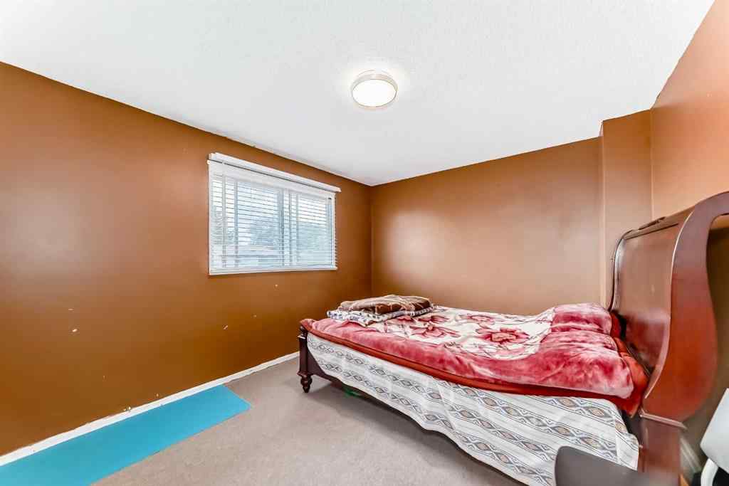 MLS® A2241478 - 5625 Templehill Road NE in Temple Calgary, Residential