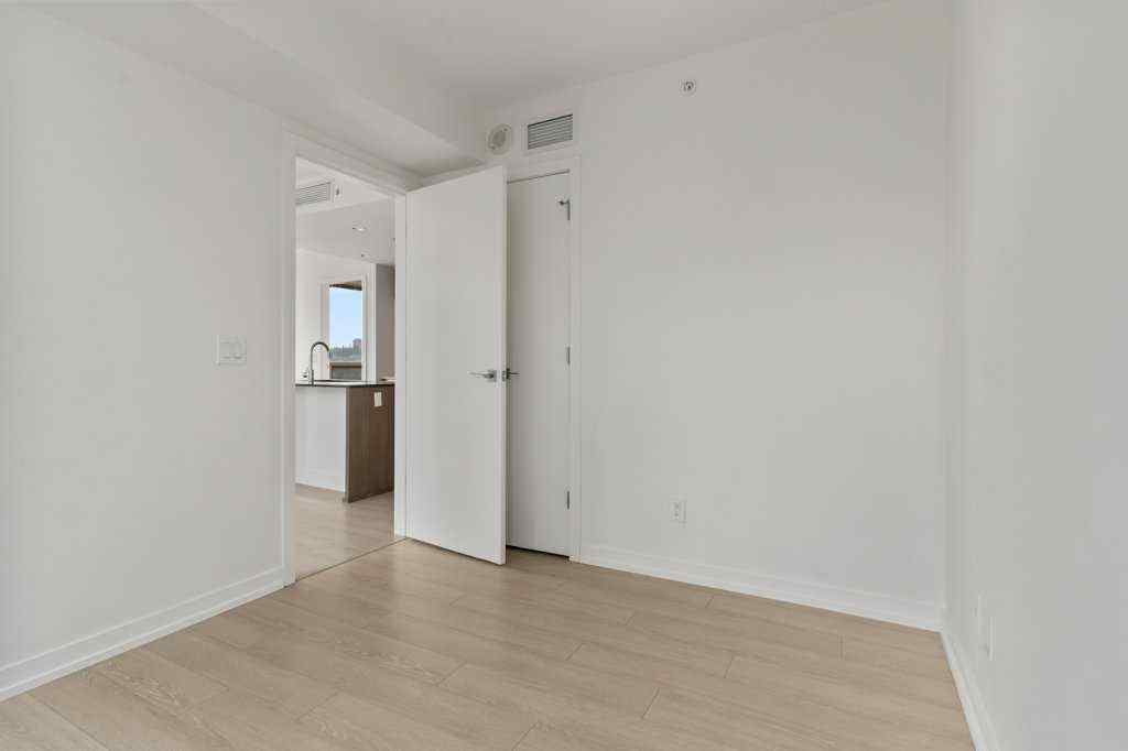MLS® A2241487 - Unit #806 128 2 Street SW in Chinatown Calgary, Residential