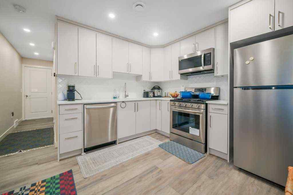 MLS® A2241510 - 401 Mahogany Court SE in Mahogany Calgary, Residential