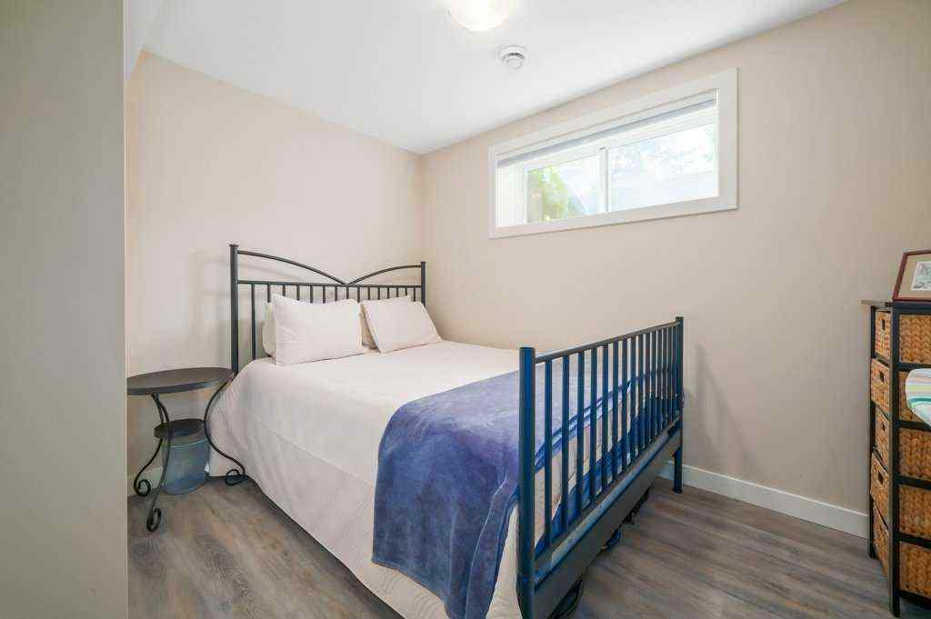 MLS® A2241510 - 401 Mahogany Court SE in Mahogany Calgary, Residential