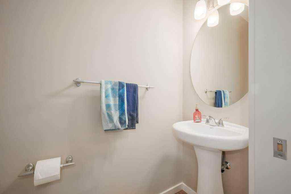 MLS® A2241510 - 401 Mahogany Court SE in Mahogany Calgary, Residential
