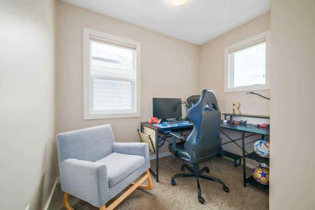 MLS® A2241510 - 401 Mahogany Court SE in Mahogany Calgary, Residential