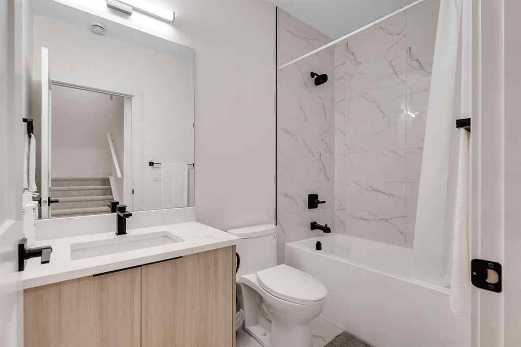 MLS® A2241513 - 193 South Shore View  in South Shores Chestermere, Residential