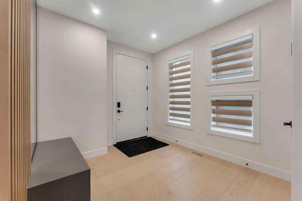 MLS® A2241513 - 193 South Shore View  in South Shores Chestermere, Residential