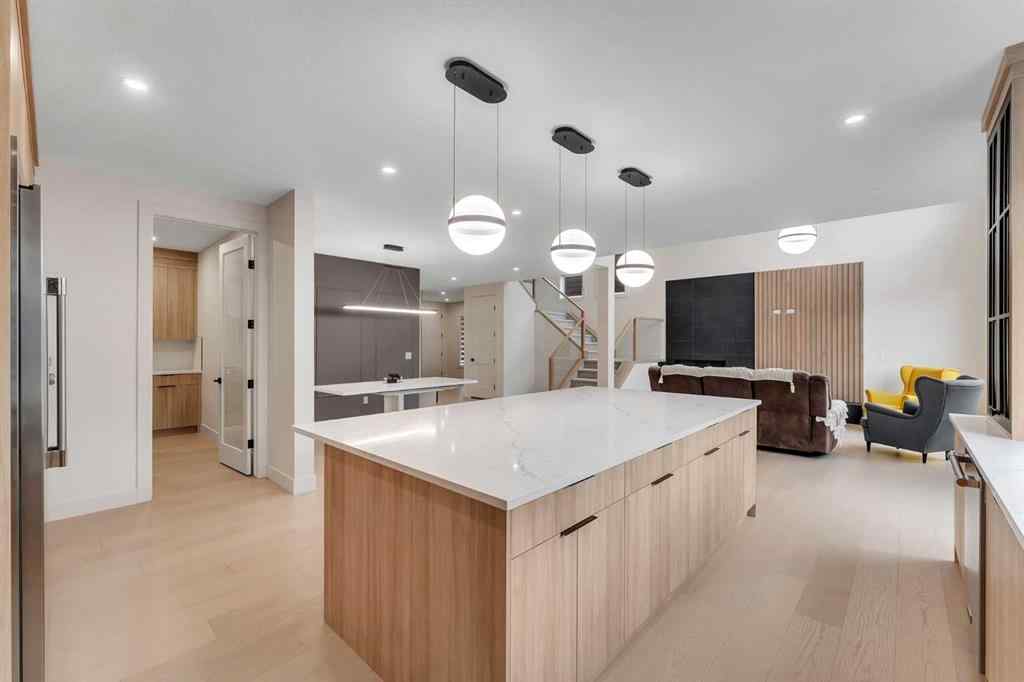 MLS® A2241513 - 193 South Shore View  in South Shores Chestermere, Residential