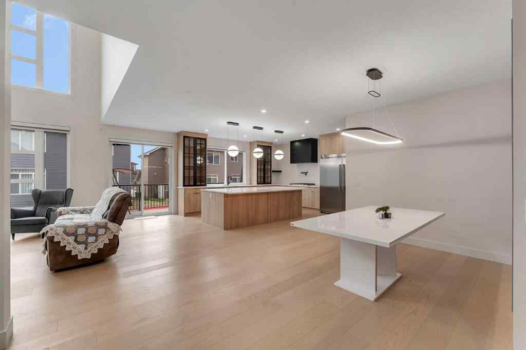 MLS® A2241513 - 193 South Shore View  in South Shores Chestermere, Residential