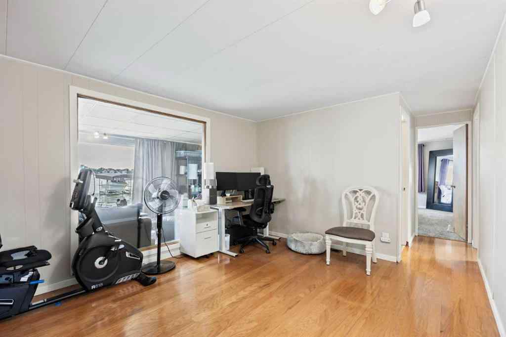 MLS® A2241515 - 828 West Chestermere Drive  in West Chestermere Drive Chestermere, Mobile