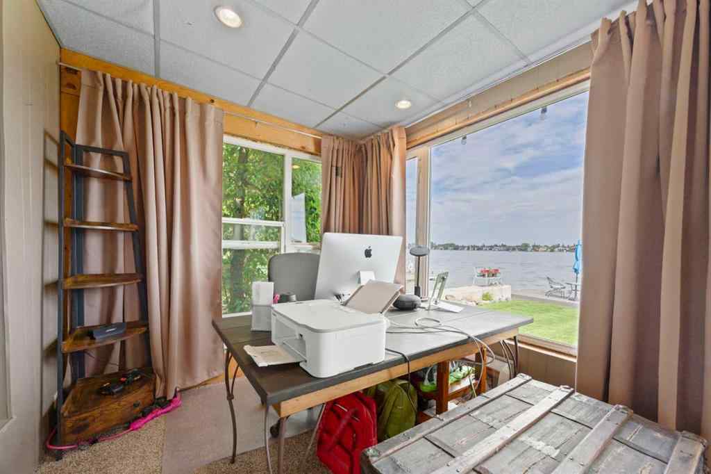 MLS® A2241515 - 828 West Chestermere Drive  in West Chestermere Drive Chestermere, Mobile