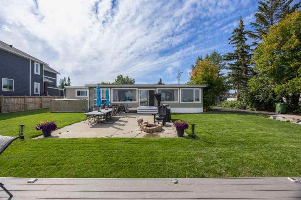 MLS® A2241515 - 828 West Chestermere Drive  in West Chestermere Drive Chestermere, Mobile