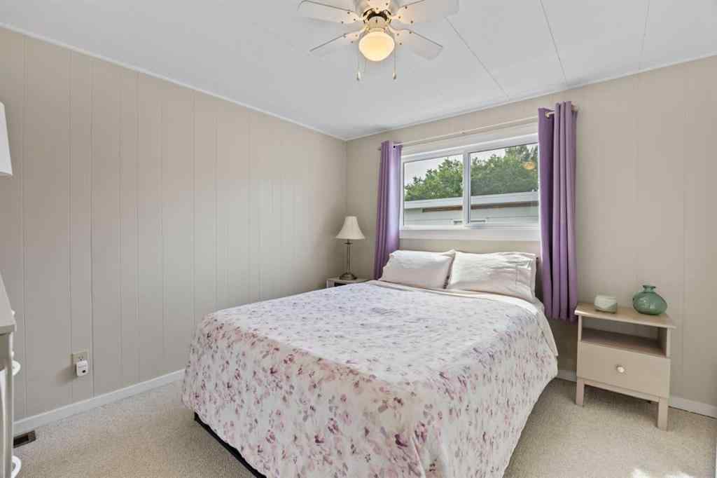 MLS® A2241515 - 828 West Chestermere Drive  in West Chestermere Drive Chestermere, Mobile