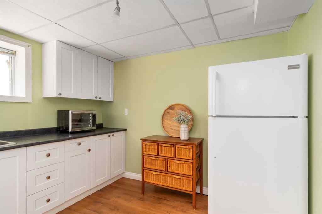 MLS® A2241550 - 150 Hilltop Crescent  in Thickwood Fort McMurray, Residential