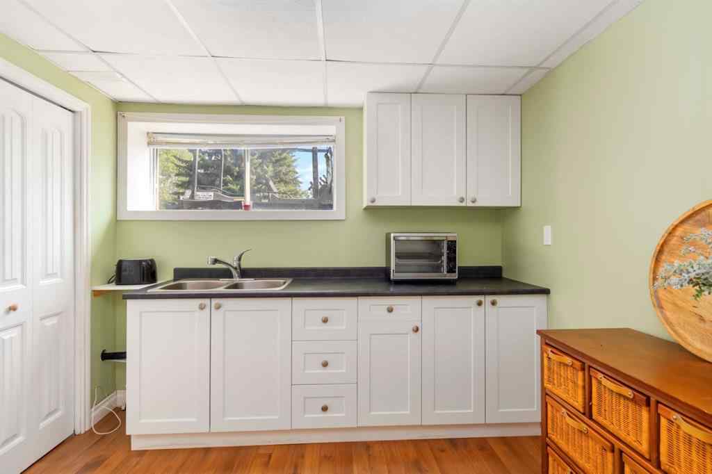 MLS® A2241550 - 150 Hilltop Crescent  in Thickwood Fort McMurray, Residential