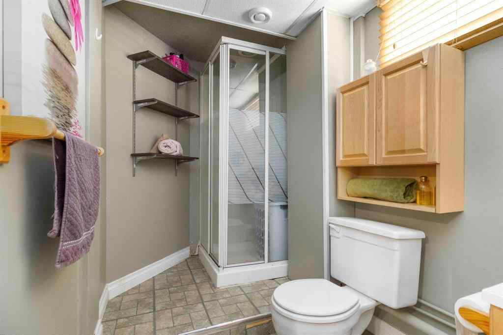 MLS® A2241550 - 150 Hilltop Crescent  in Thickwood Fort McMurray, Residential