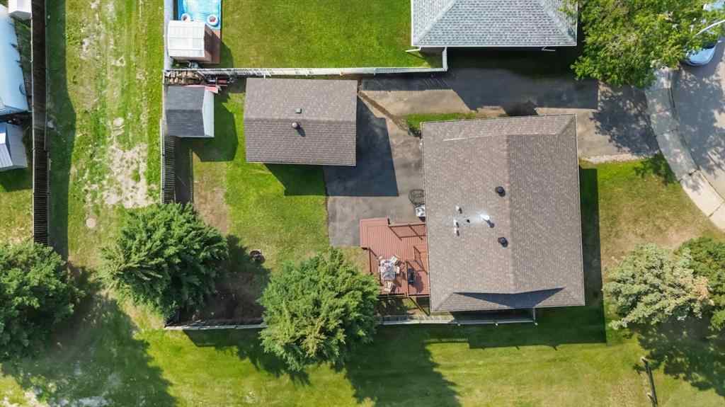 MLS® A2241550 - 150 Hilltop Crescent  in Thickwood Fort McMurray, Residential
