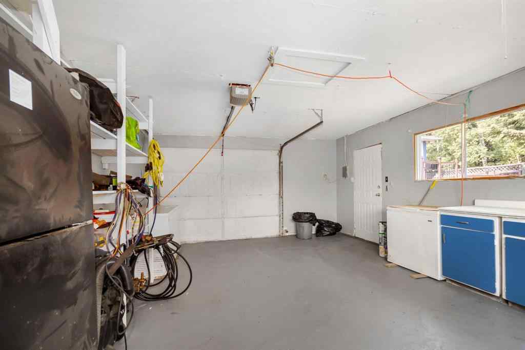 MLS® A2241550 - 150 Hilltop Crescent  in Thickwood Fort McMurray, Residential