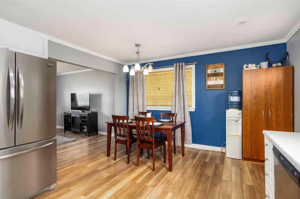 MLS® A2241550 - 150 Hilltop Crescent  in Thickwood Fort McMurray, Residential