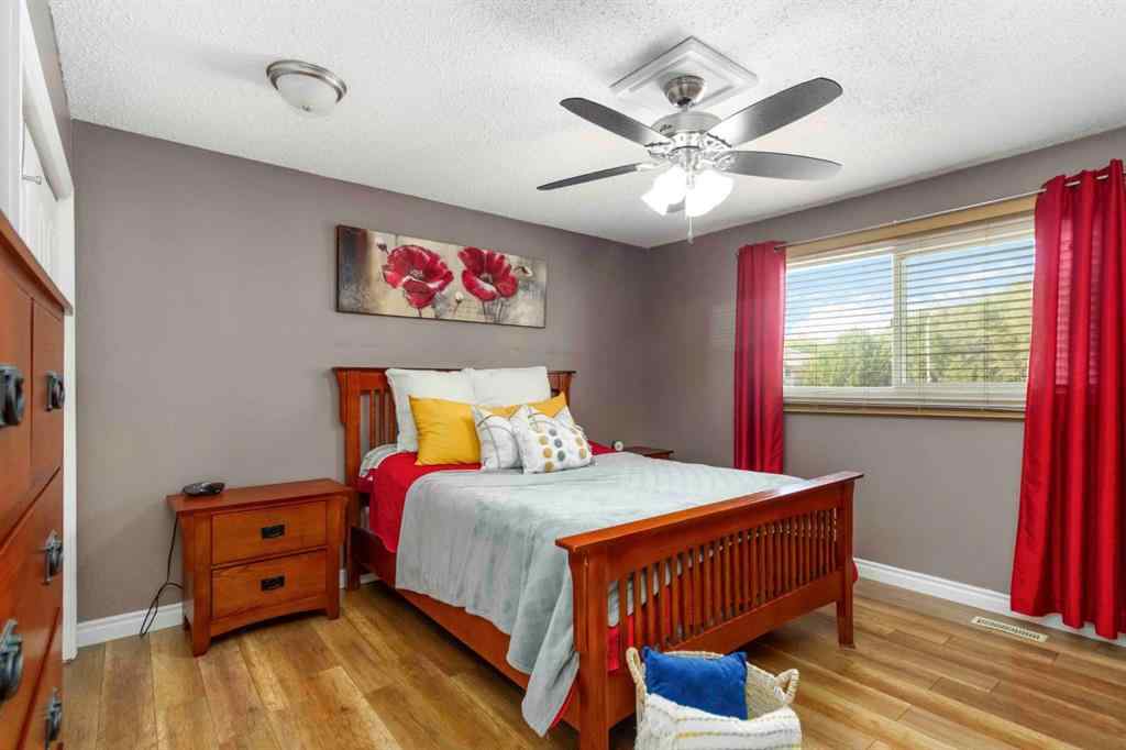 MLS® A2241550 - 150 Hilltop Crescent  in Thickwood Fort McMurray, Residential