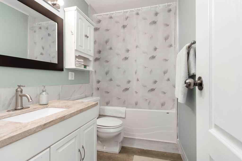 MLS® A2241550 - 150 Hilltop Crescent  in Thickwood Fort McMurray, Residential