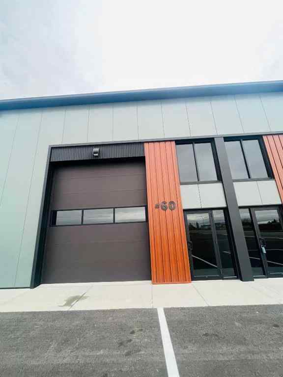 MLS® A2241565 - Unit #60 1313 30 Street N in Churchill Industrial Park Lethbridge, Commercial