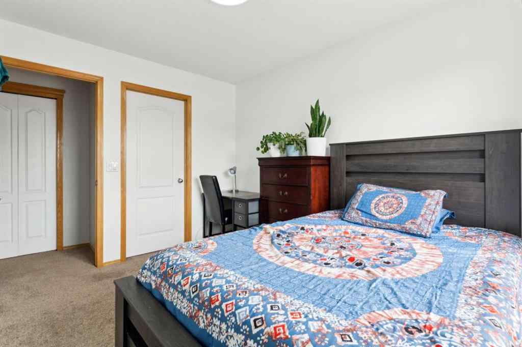 MLS® A2241571 - 292 Taracove Estate Drive NE in Taradale Calgary, Residential